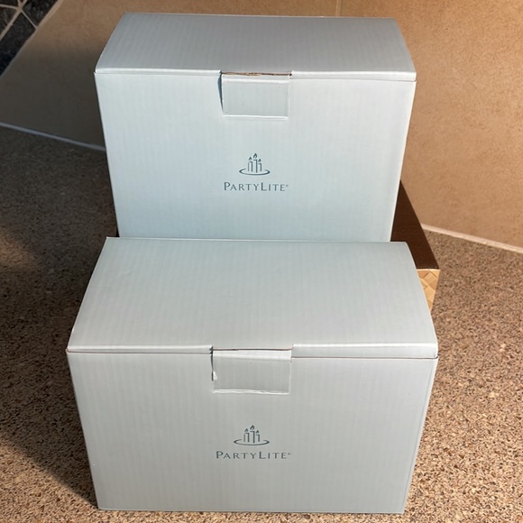 Partylite Family Ties (Cow & Rooster) Votive Holders Duo - Picture 13 of 16